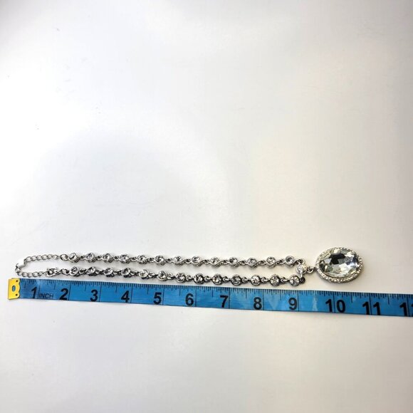 Oval Crystal Fashion Pendant Necklace - Picture 2 of 9